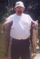 Gord Trappit and some nice Lake Trout (07/03).